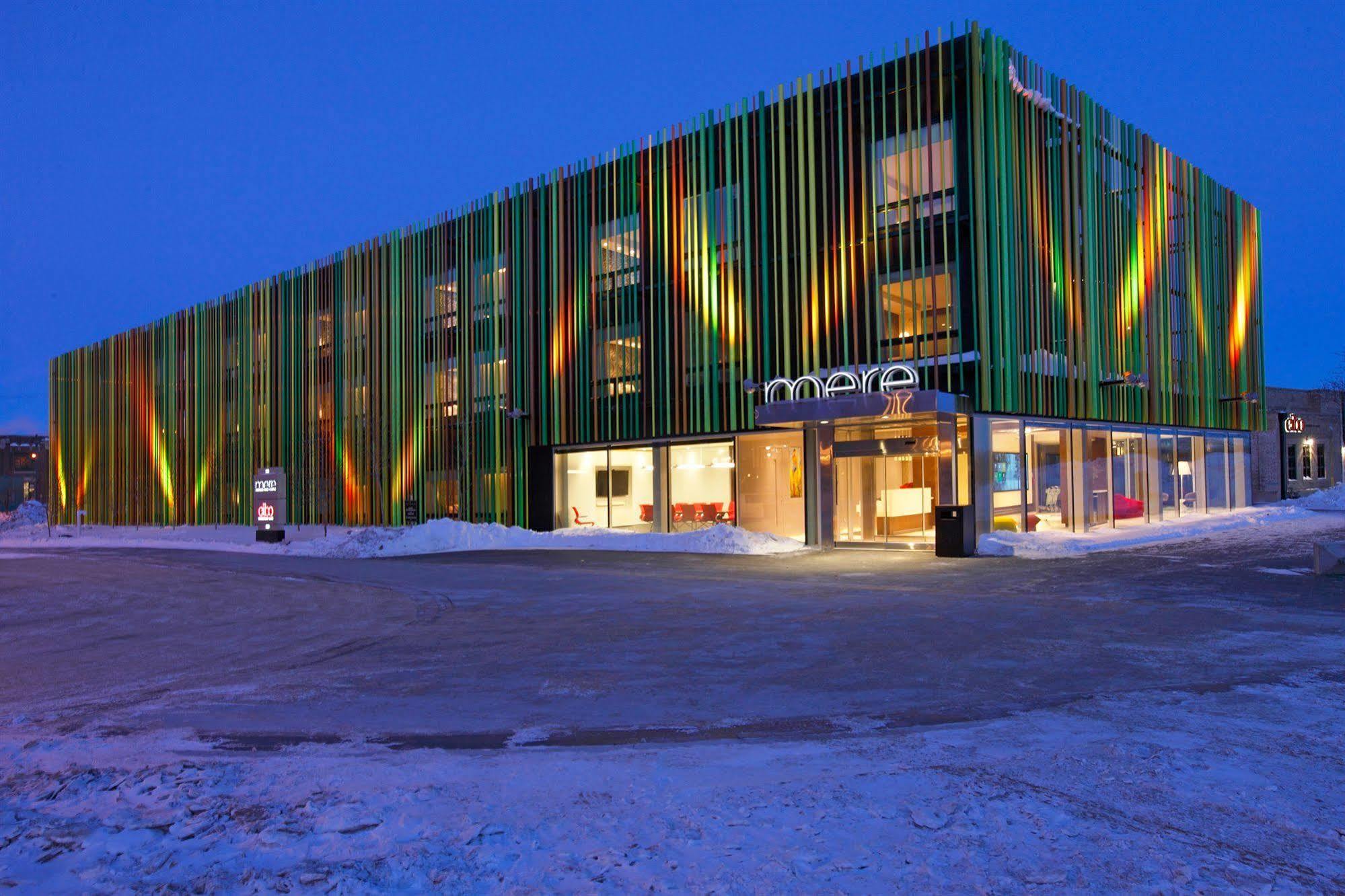 Mere Hotel Уинипег Екстериор снимка